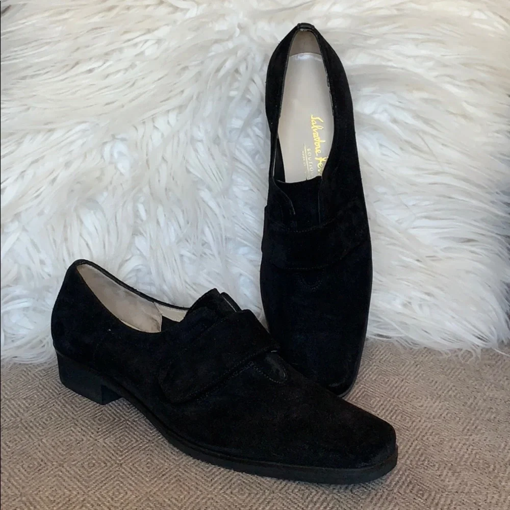 Salvatore Ferragamo‎ Suede Velcro Strap Flats
